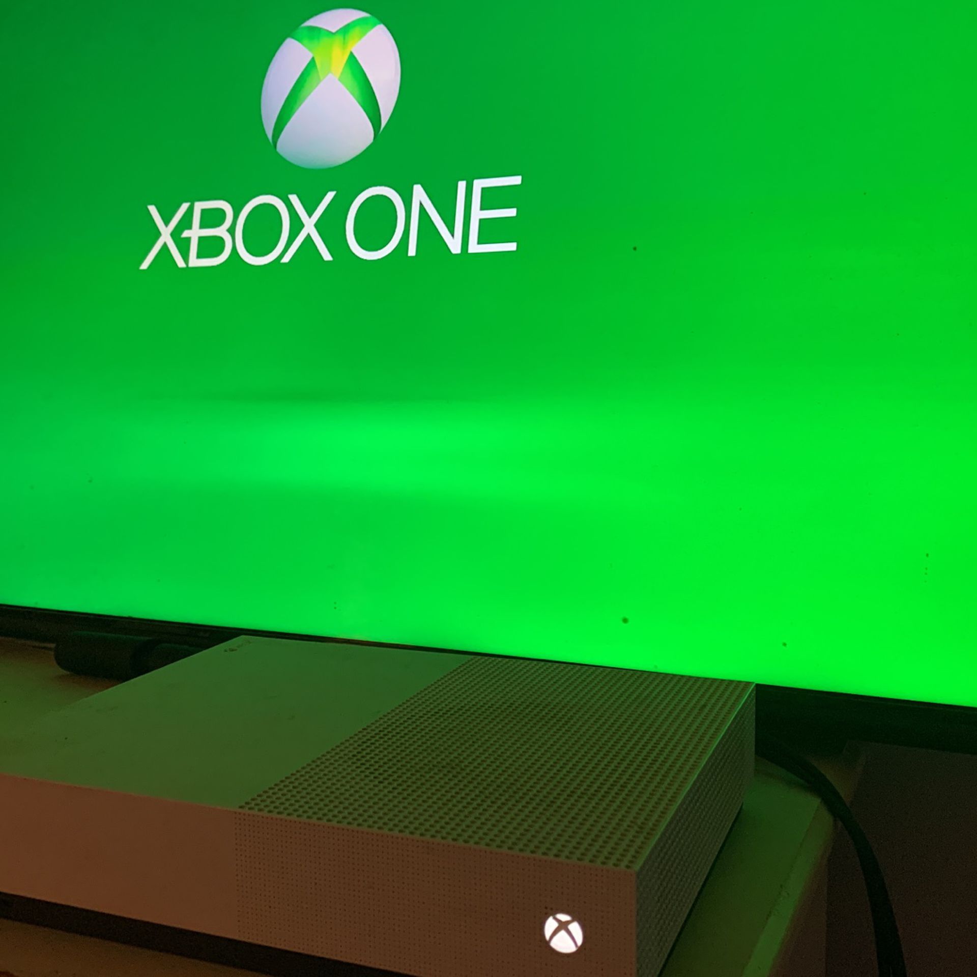 Xbox One S for Sale in Ellenwood, GA - OfferUp