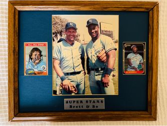 KC Royals ‘Brett & Bo’ Autographed Cards in Frame