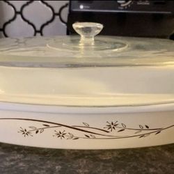 Pyrex #055 Honeysuckle casserole dish