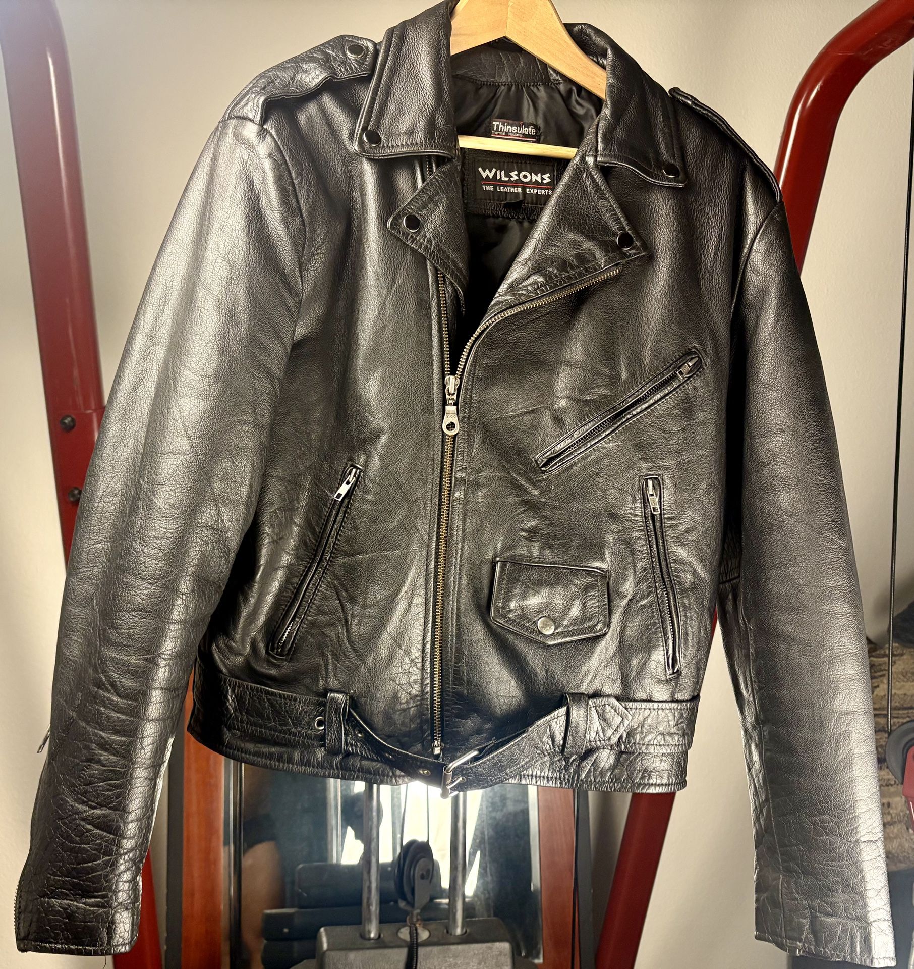 Women Leather Jacket in New Condition. I just Apply nourishment and shinny treatment Sixe L