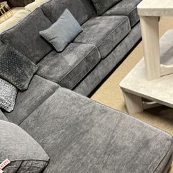 BRAND NEW DEEP SECTIONAL!