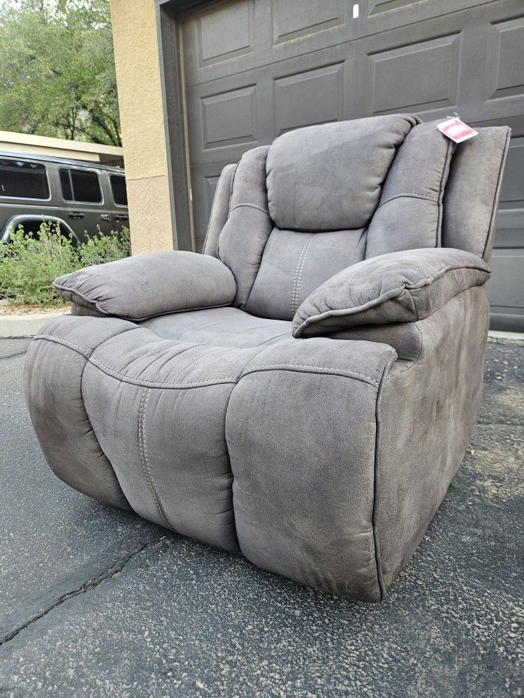 XL GREY POWER RECLINER CHAIR