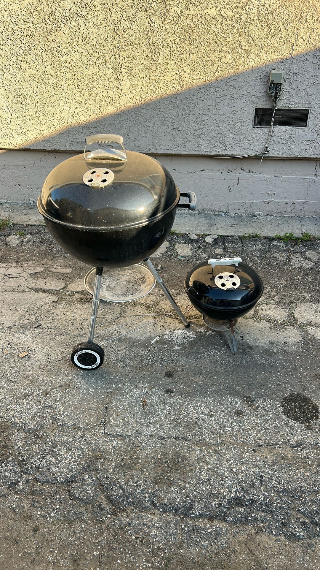 Weber Larger 22 1/2”  & Smaller  14” BBQ GRILLS