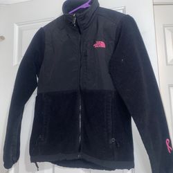 2 Women’s North Face Jackets