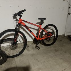 Almost New GT Mountain Bike