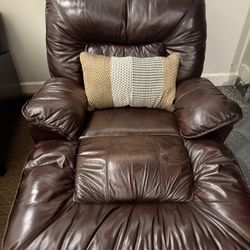 Franklin Leather Rocker Recliner – USA Made – Extra Wide & Comfy