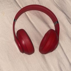 RED EDITION OVEREAR BEATS HEADPHONES STUDIO3