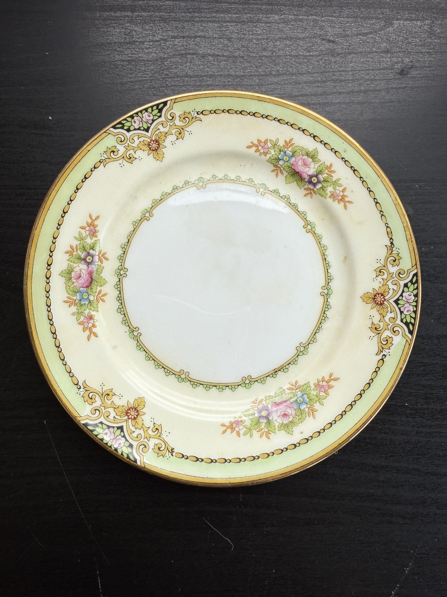 (8) Meito China Small Salad Plates