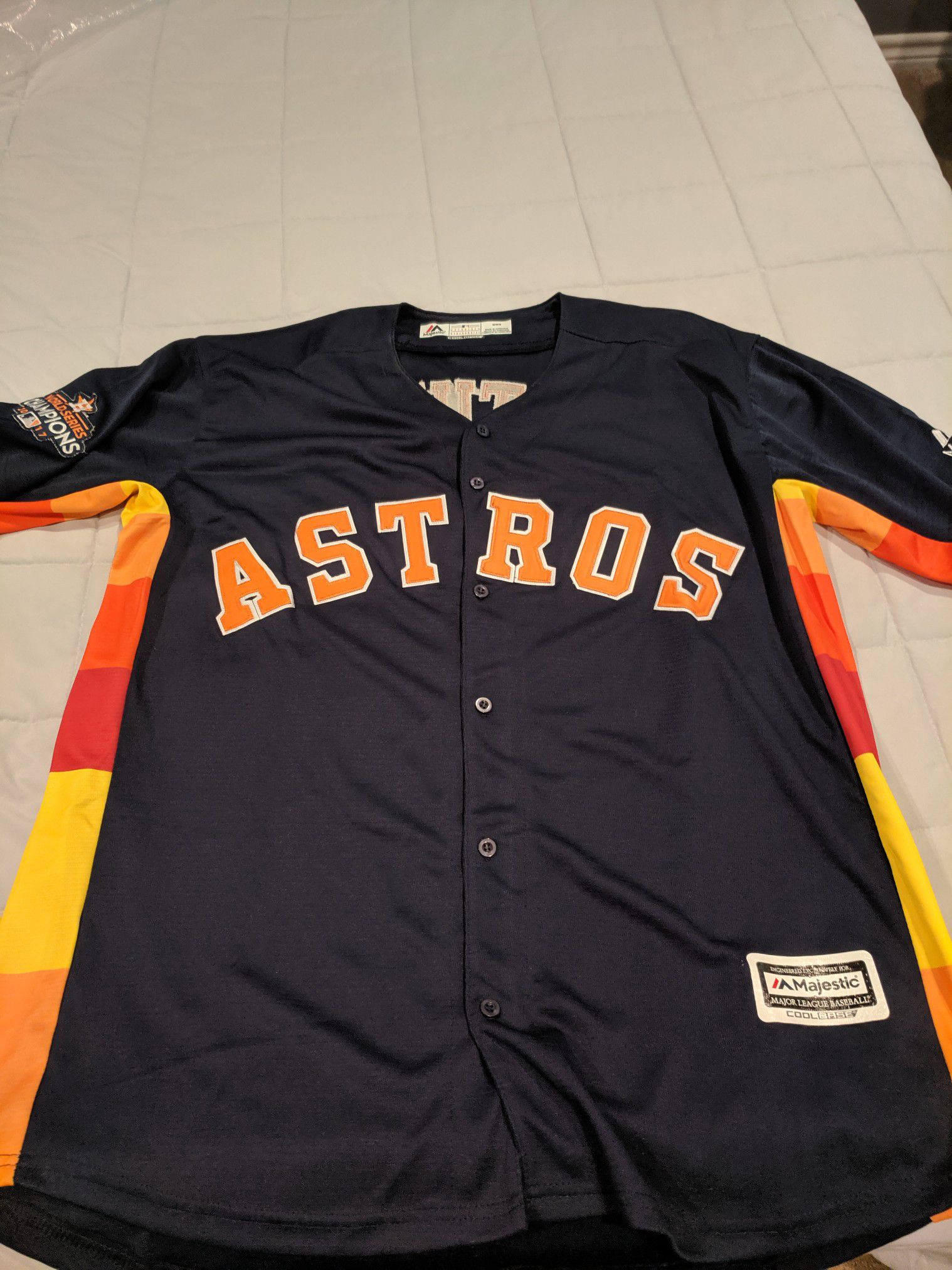 Brand New Astros Altuve jersey with World Series patch!!