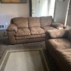 Brown Comfy Couch Set