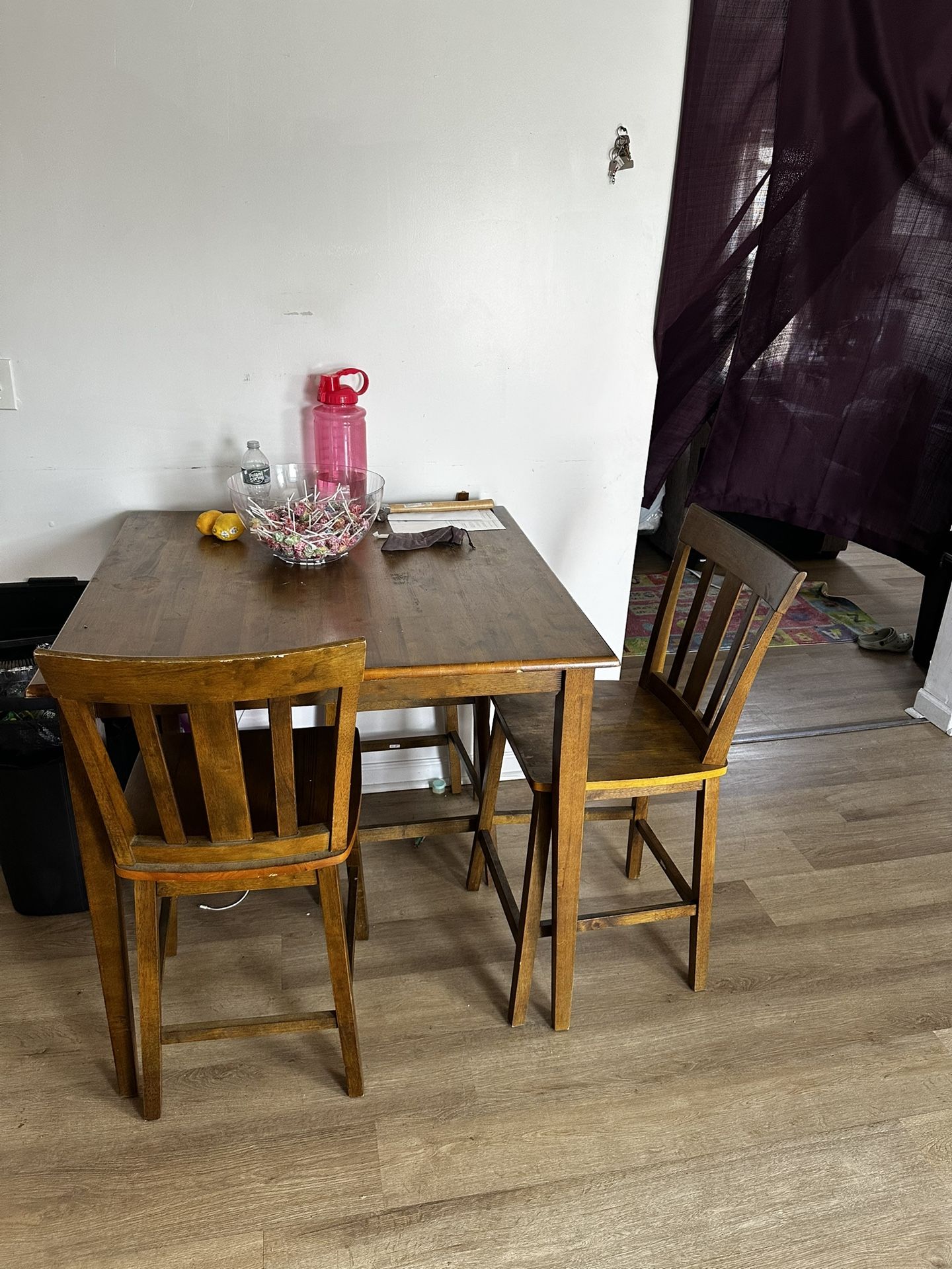 3 Chair Table
