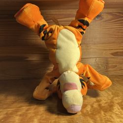 Disney Tumble Time Tigger Interactive Plush Cartwheel Fisher-Price  2005  Works!