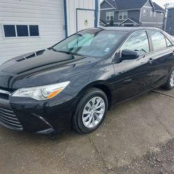 2015 Toyota Camry Hybrid 