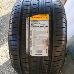 Brand new Pirelli PZero Ultra Hi-performance Tire 285/35/18 
$155 takes it