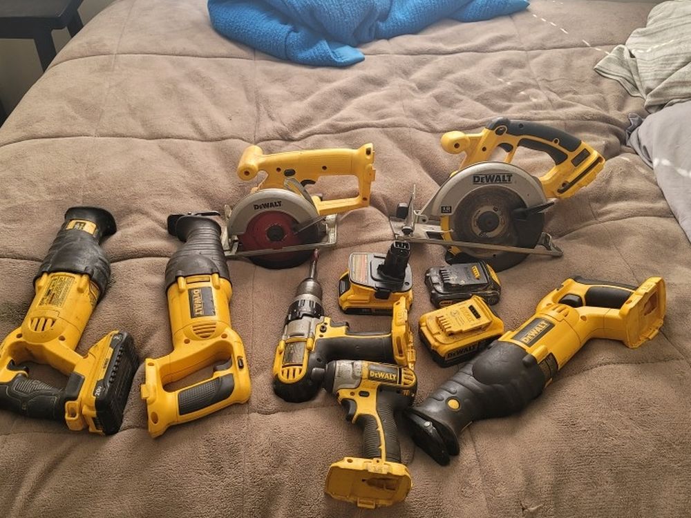 DeWalt Power Tools Best Offer. for Sale in Westlake OH OfferUp