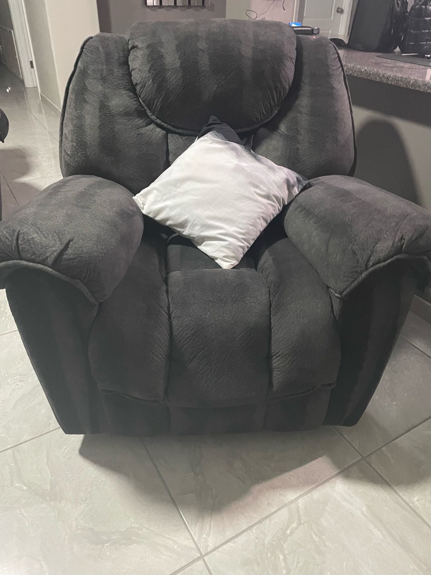 Recliner set