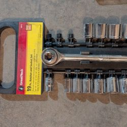 Socket Set