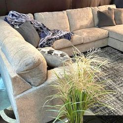 ● Ballinasloe Platinum Raf Or Laf Sectional Sofa Couch Living Room Set 