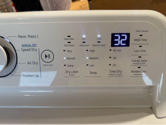 LG Electric Dryer – Excellent Condition – Works Perfect