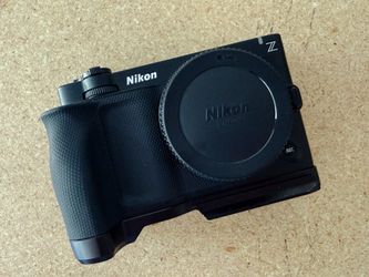 NIKON ZR + LENS + MEDIA