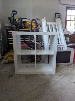 White 4-Cube Storage Shelf Unit