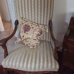 Elegant Sofa & 2 Arm Chairs