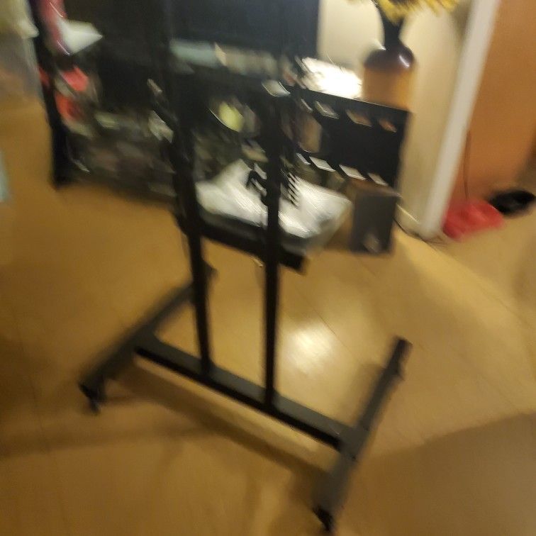 Brand New Tv Stand U Could Put Ur Cablebox Or Bluetooth