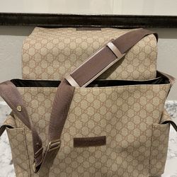 Excellent Authentic Gucci Diaper Changing Bag With Shoulder Strap
