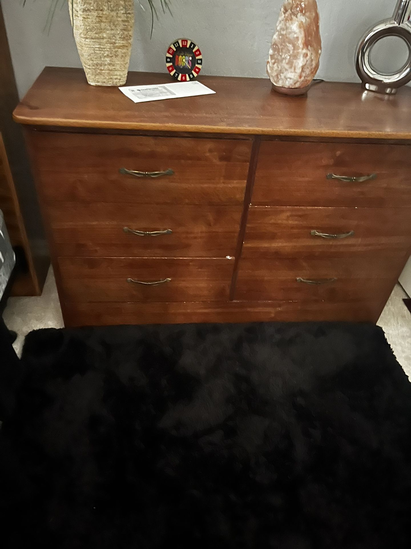 Dresser