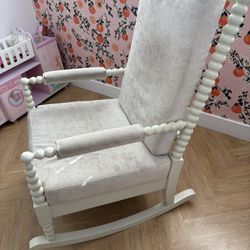 Cream/Ivory Spindle Modern Rocking Chair