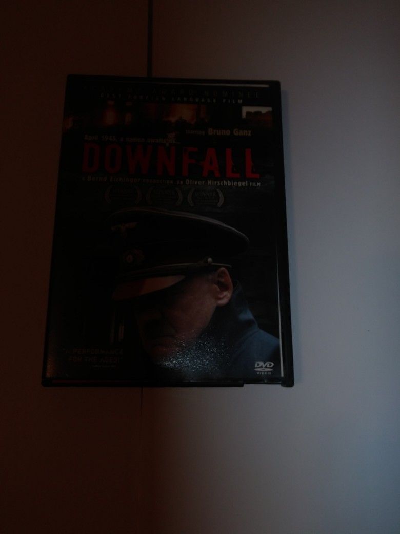 DVD Video April 1945, Titled Downfall Bruno Ganz DVD Video April 1945,