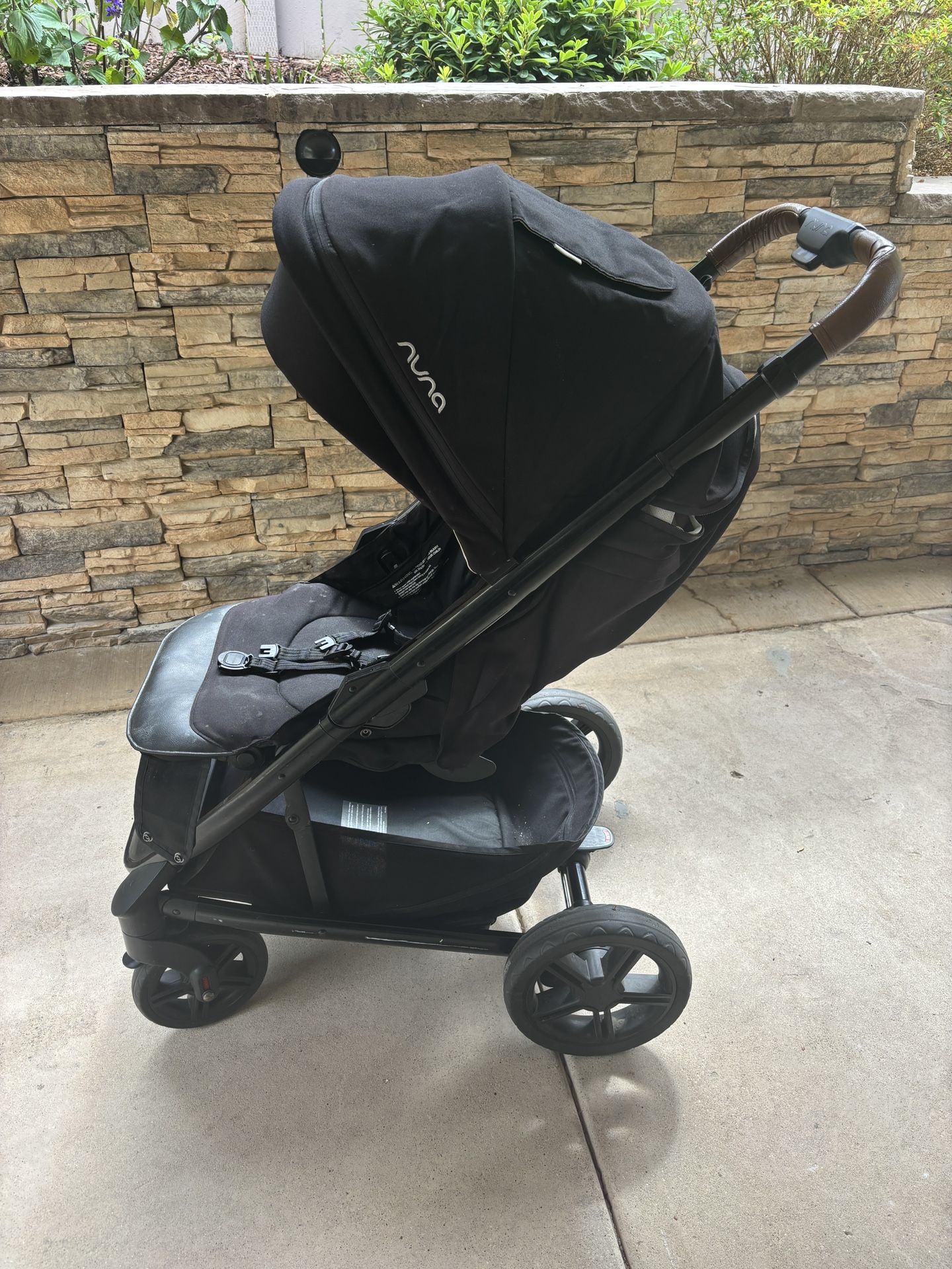 Nuna Tavo Stroller