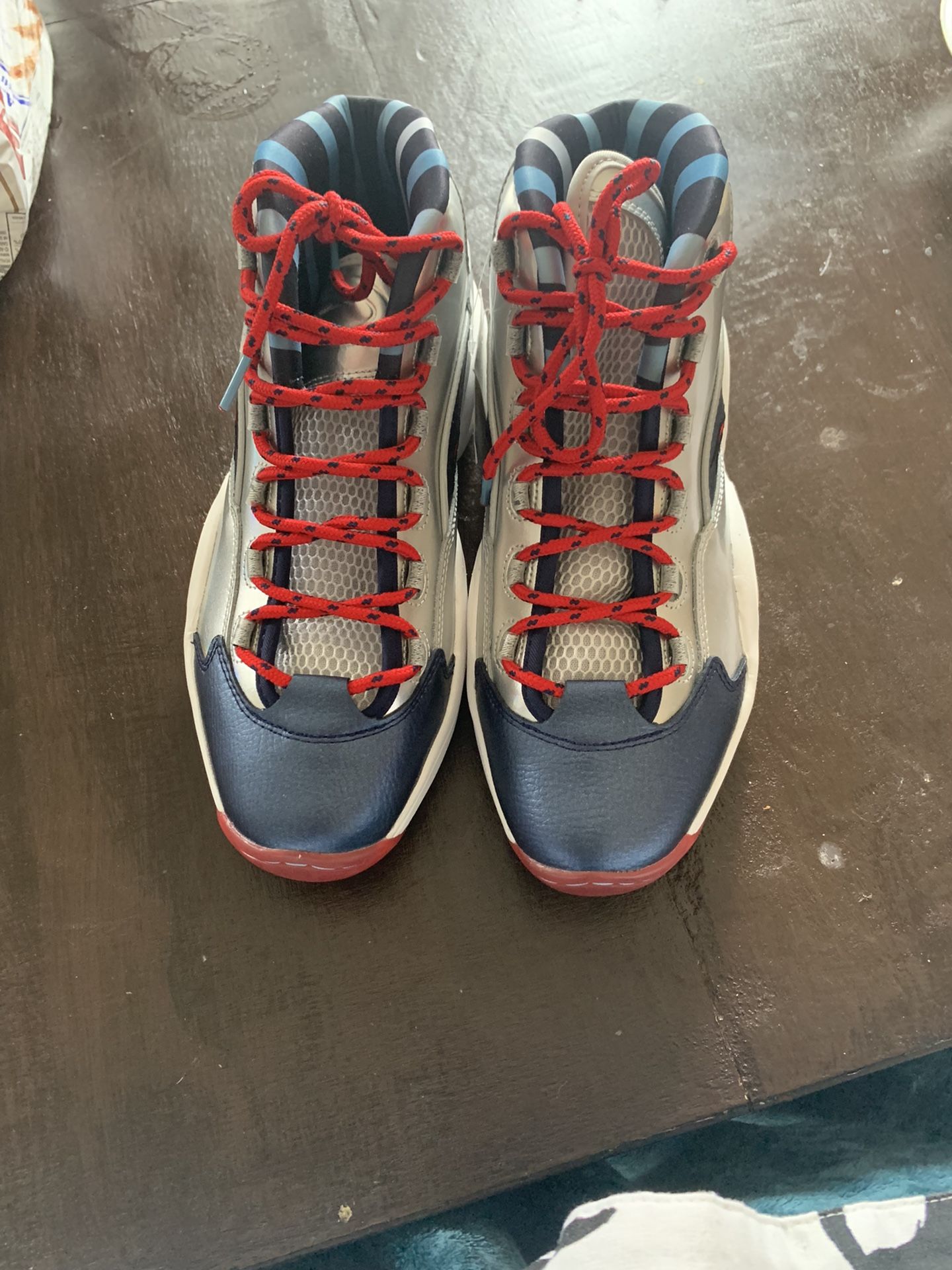 Question Mid Basketball Reebok