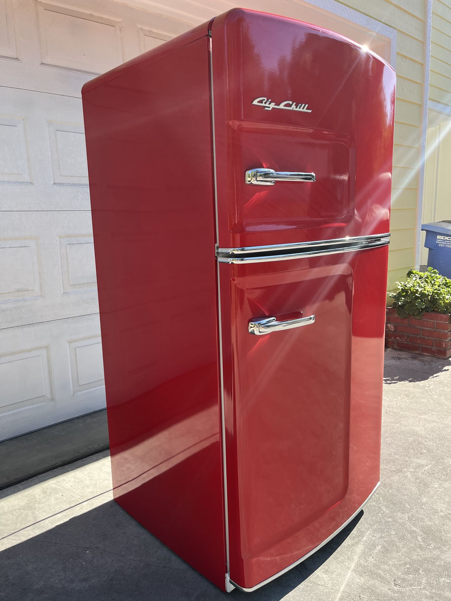 Retro Refrigerator
