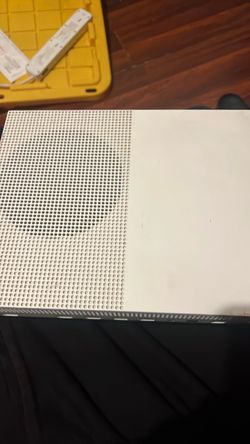 xbox one s- segate 4tb