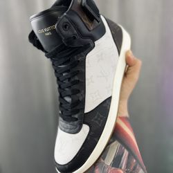 rivoli sneaker boot louis vuitton 