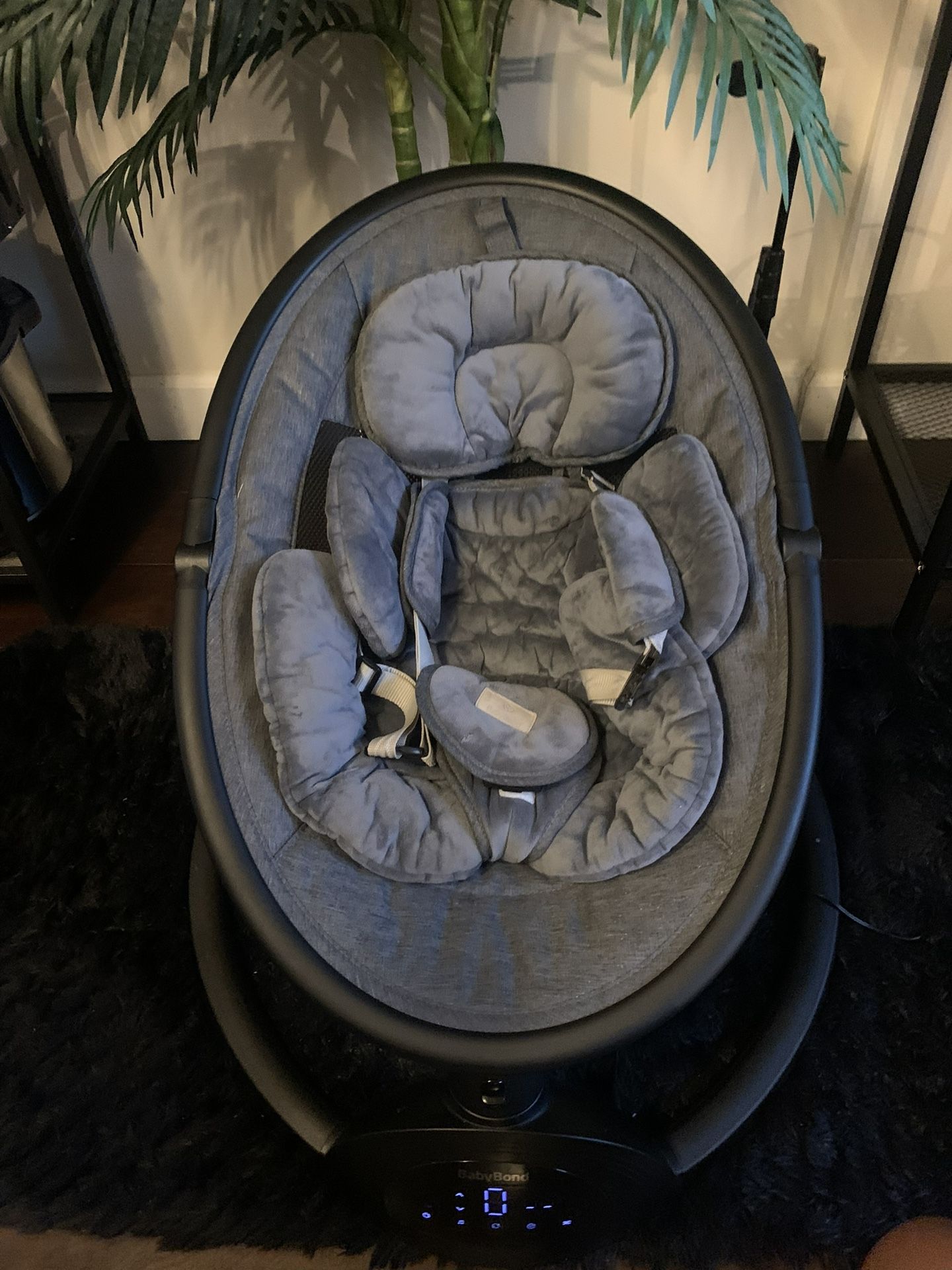 Baby Bond Bluetooth Baby Swing