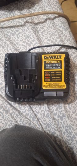 Dewalt Battery Charger Dcb1104