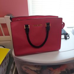 $35 Michael Kors In Good Condition