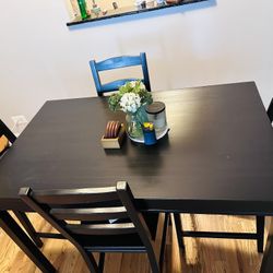 4 Chair, 1 Table, Solid Wood