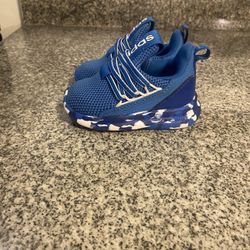 Adidas Size 5 And 6t