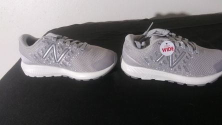 New balance kids shoes silver size 11 kids