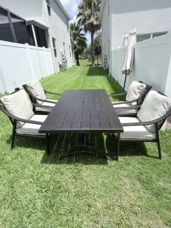 Outdoor Patio Set – 1 Table + 4 Chairs + 8 Cushions
