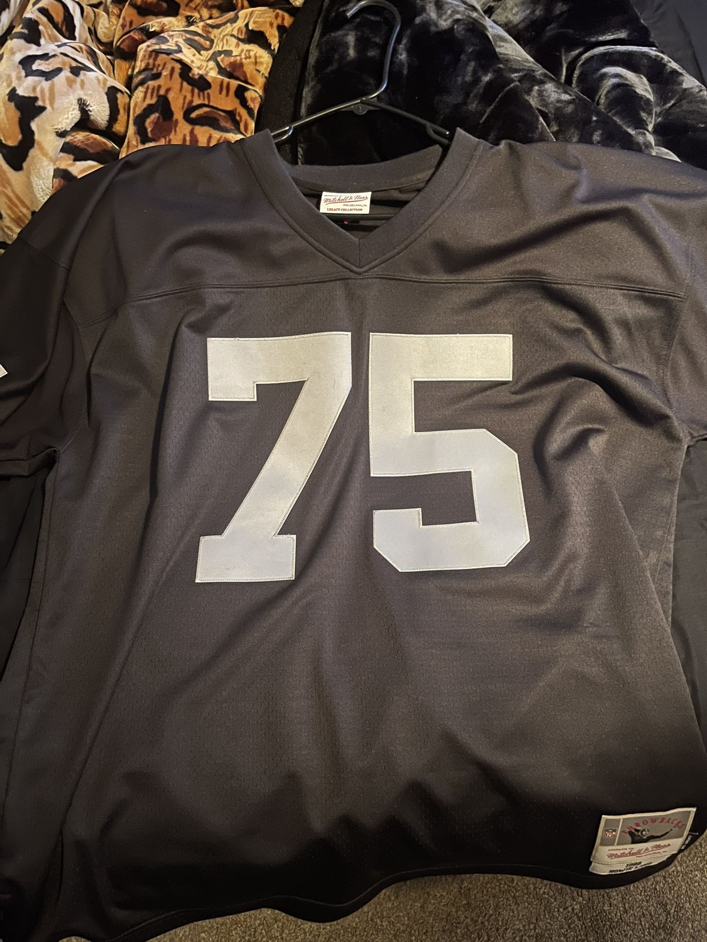 Howie Long Throwback Jersey. Size XXL. In Great Condition