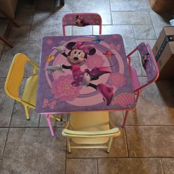 KIDS TABLE AND CHAIRS