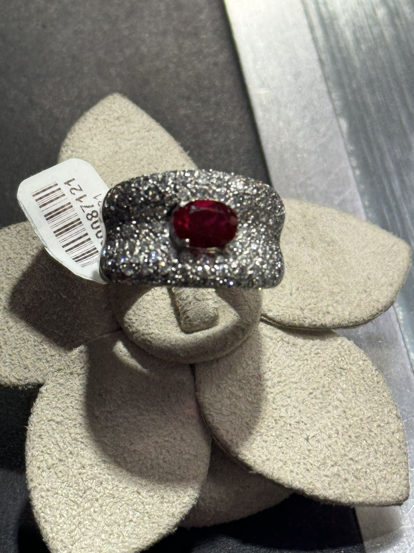 18k Stone Ring 1 Ct Diamond