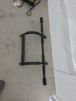 Above door Pull up bar
