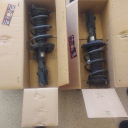 2017 Hyundai Elantra  Front / Rear Shocks  And Complete Struts