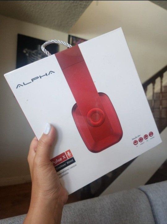 NEW Alpha PulseX Headphones