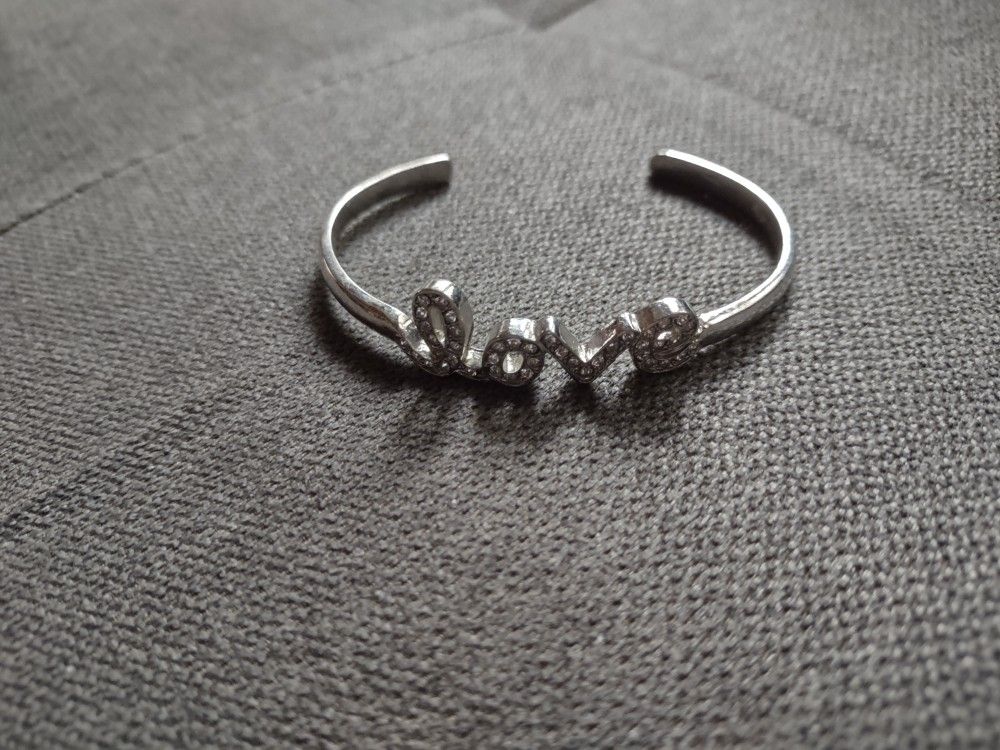 Bracelet $4